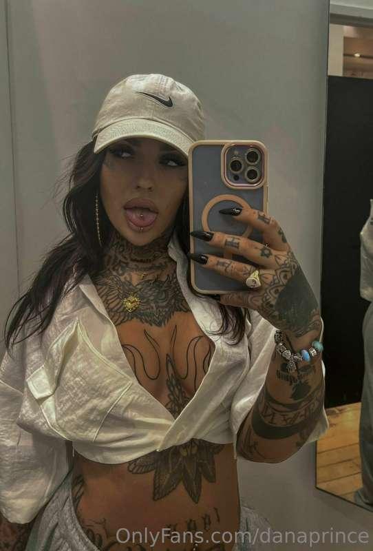 I am available to make a custom video right now 😳