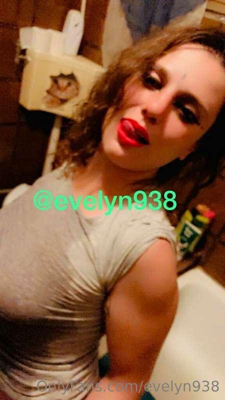 @evelyn938  i'm wet 💦💦and i'm waiting for you big dick ❤️‍🔥❤..
