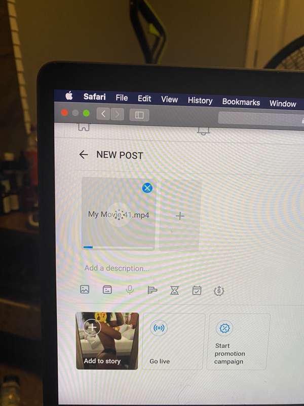 Now to wait for slow ass OnlyFans 😑Replying to DMs while it ..