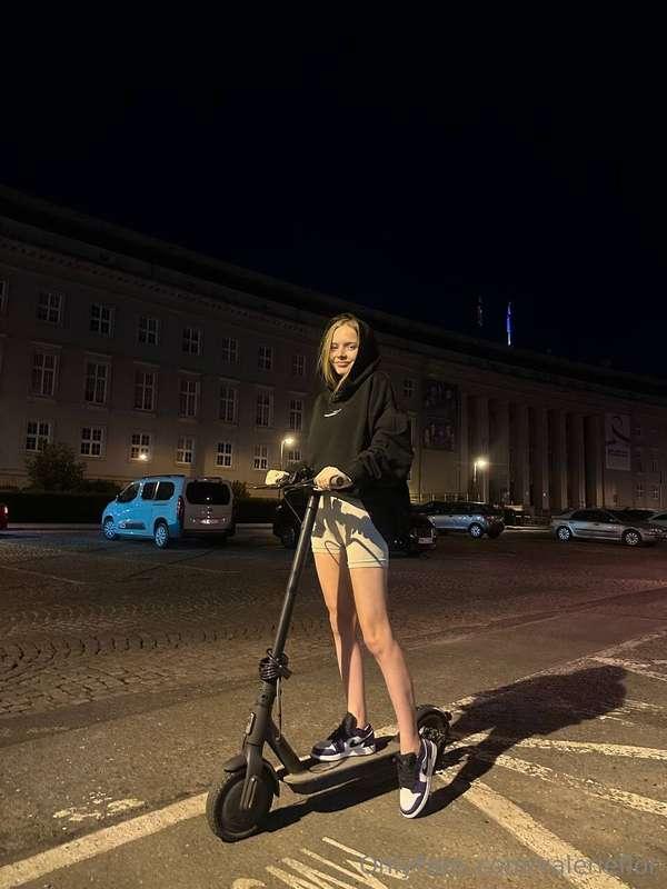 I so enjoyed scooter rides in the summer at night !  Nothing..