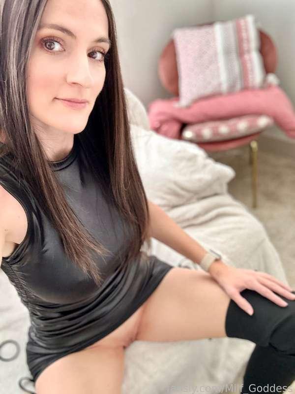 milf_goddess image #4