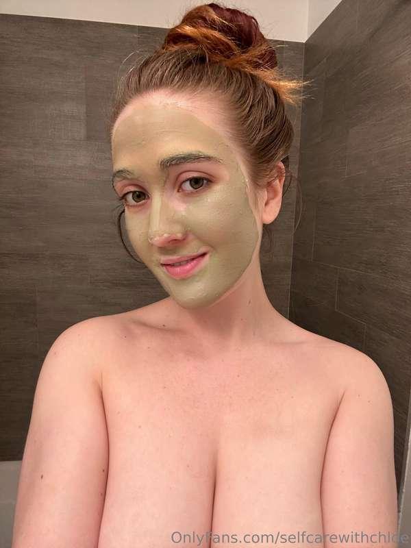 Skincare Sunday!! 🤗❤️ I love a good face mask!