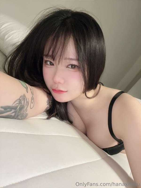 hanaxmiku image #0