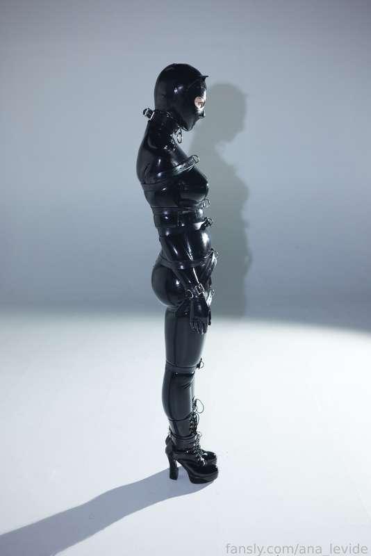ana_levide image #47
