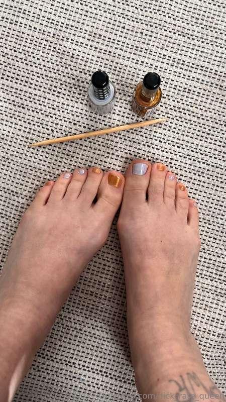 Toes time 🎉