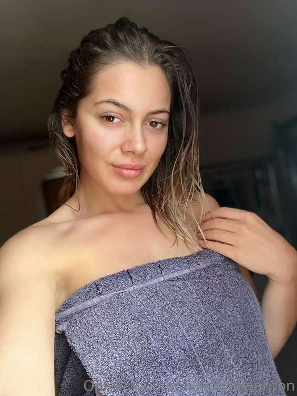 Would you like me to take this towel off?