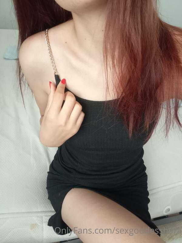 Siyahlar içinde bir bebek 🖤🖤🖤