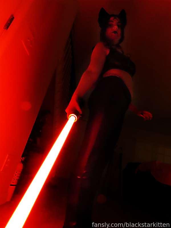 blackstarkitten image #28