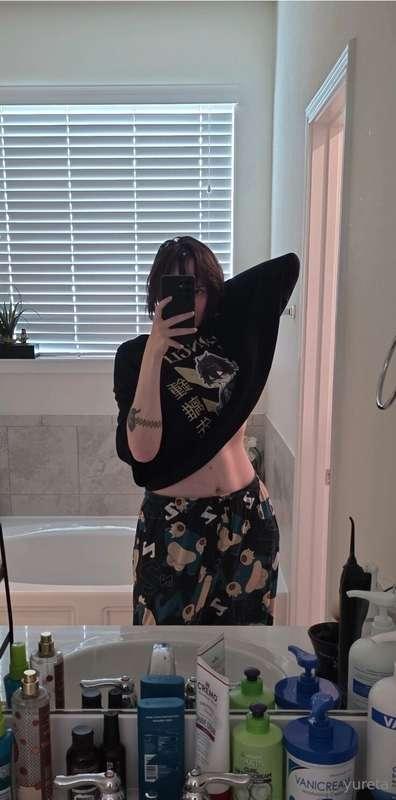 lil update: working hard to finish sue HD set to film her so..