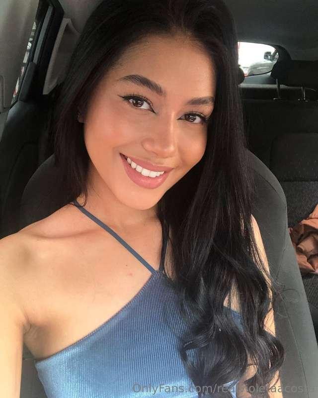 "Living life in full bloom. 🌺🌟"