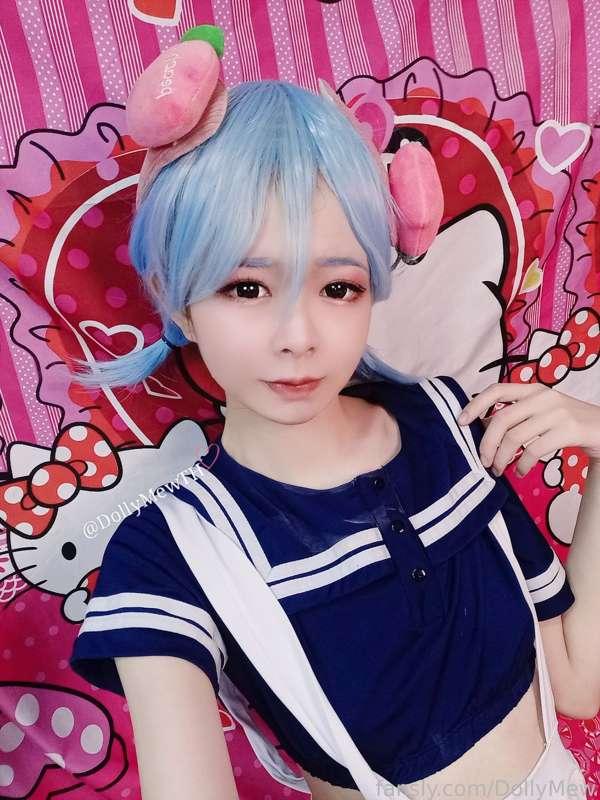 Am I as delicious as sweets? 💗