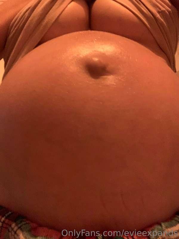 Oiled up, popping, ready to play! 😊😋