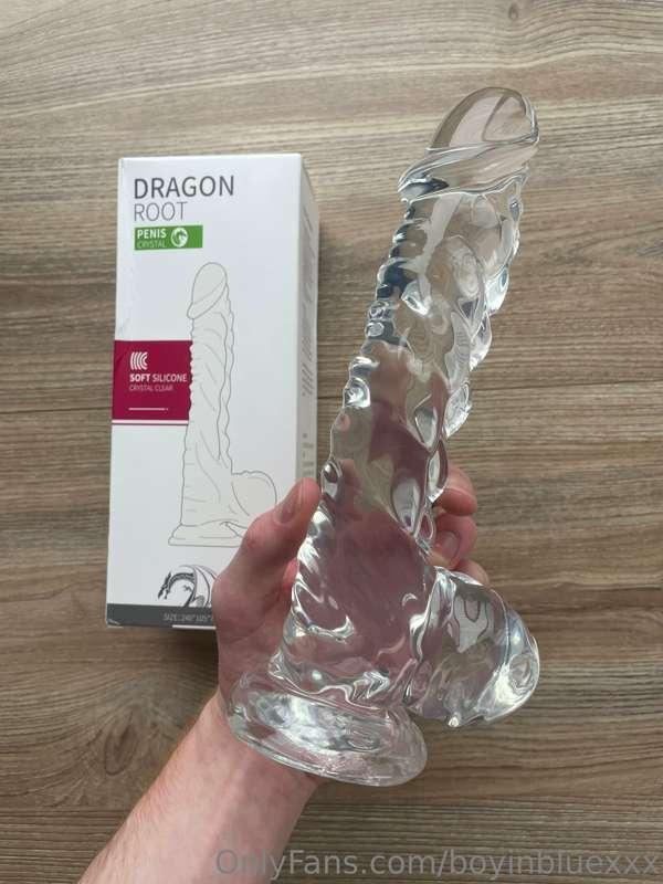 🫢🕳️🤤 NEW!!! My pussy was hungry for something bigggg. What d..