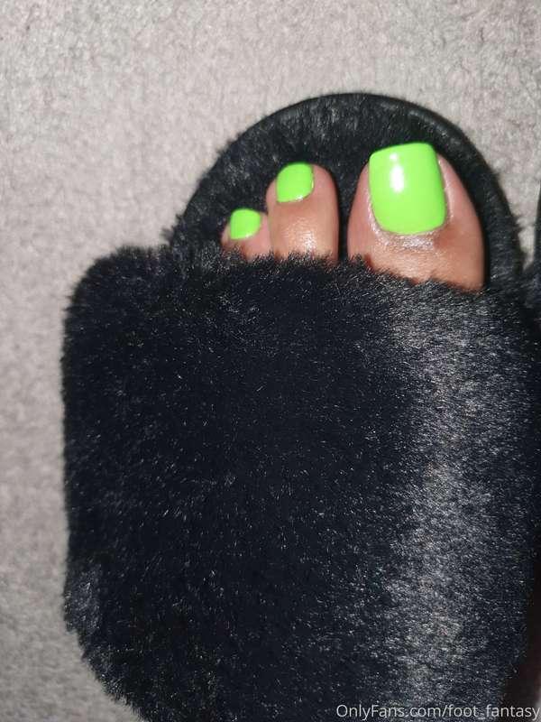 Morning feet