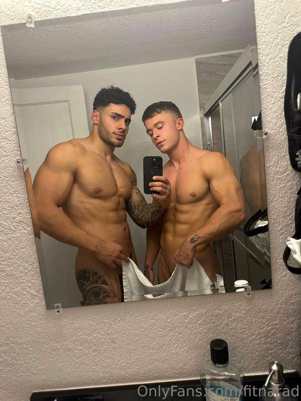 Fresh out of the shower 🚿😜 @thesexypt