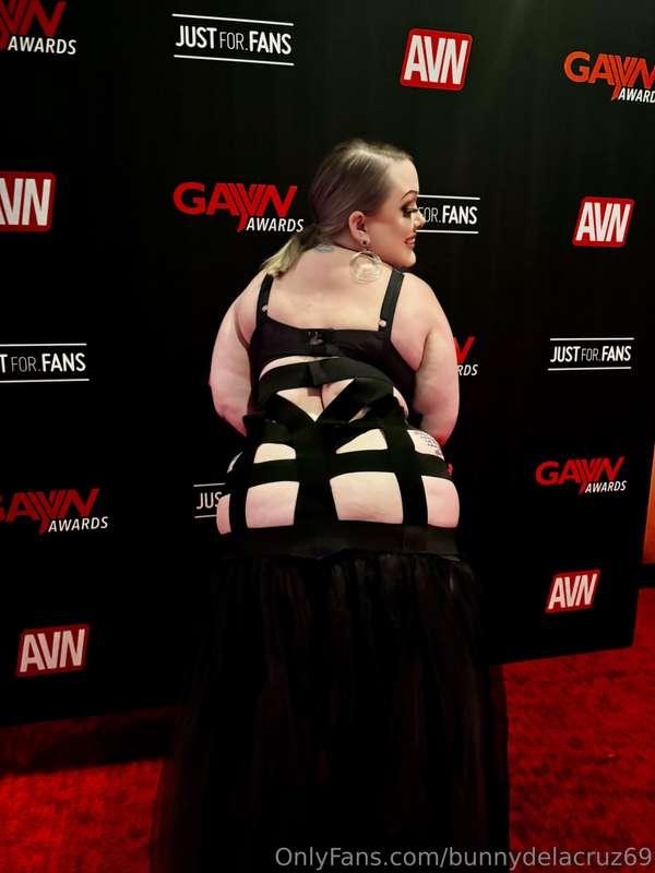 Fucking hot 🔥 right?