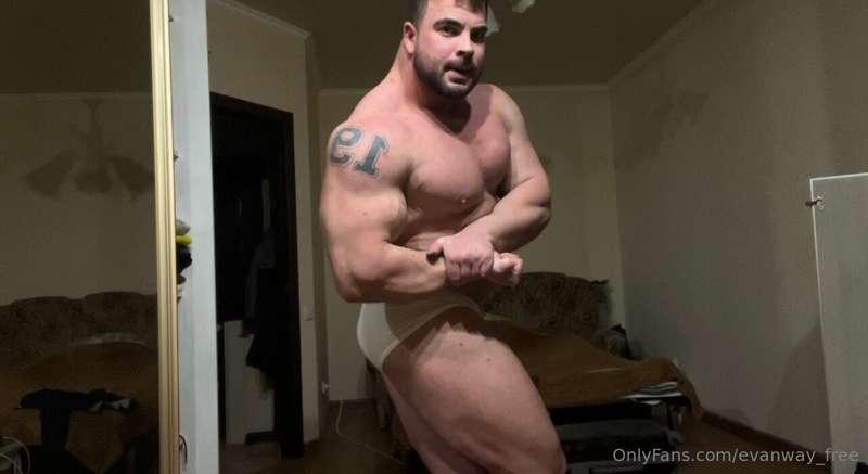 Muscle worship show🔥🤩 Getting better body shape 💪 Best poses..