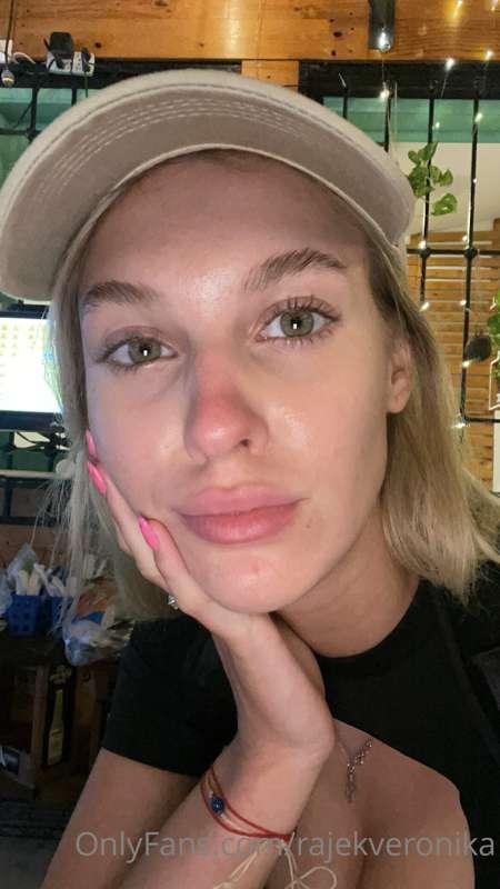Your all natural Beauty Ve 💋🌸