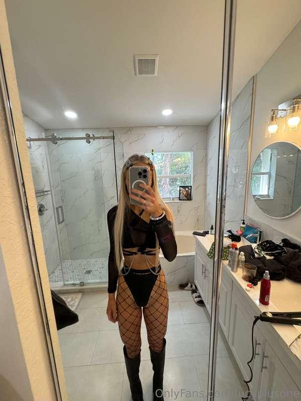 do you like my festival fit? ☺️