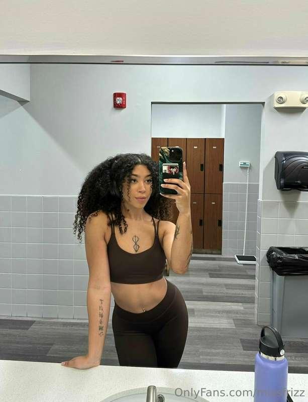 Happy Monday <3 Already going at it ;D