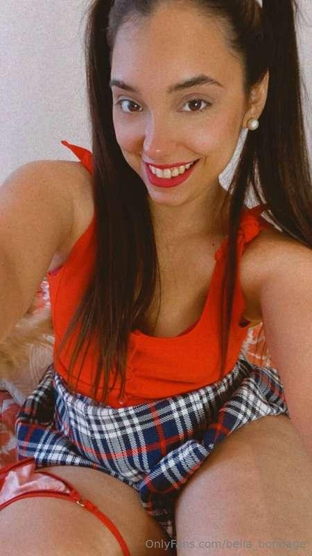 I love that you take my school clothes off daddy 🙈🙈💋