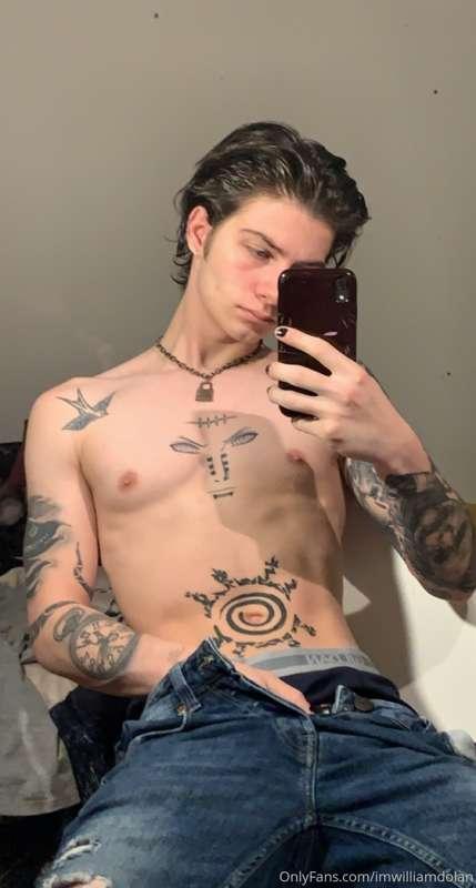 Would you guys like me to do a live soon?