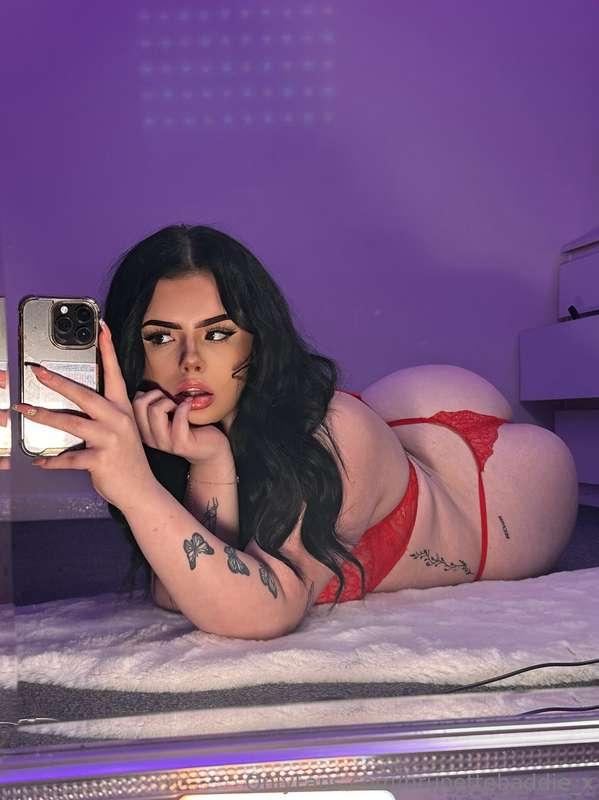 Taking boyfriend applications 🤪😉