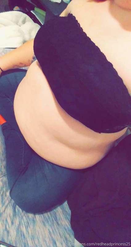 Trying on my new bra 😘