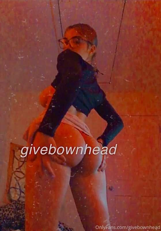 Dont be shy, come see some more. Buy some twerking vids xx 💋..
