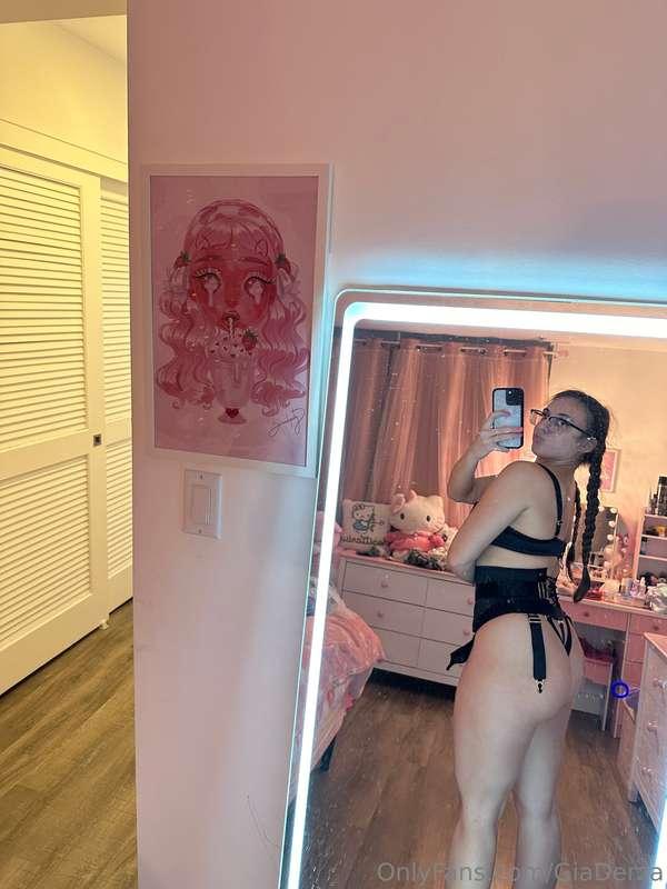 Thinking about your cock inside of me 🙈💝