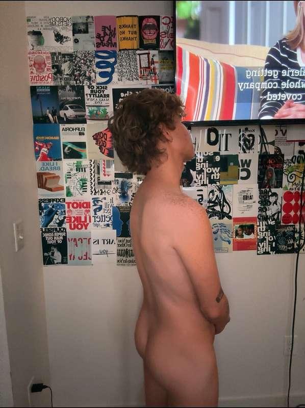 I heard u guys wanted a lil more of this 🤷‍♂️🤔 am i right?