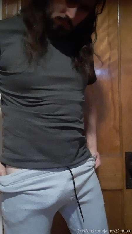 What do you guys think? Light gray, dark gray, or the contra..