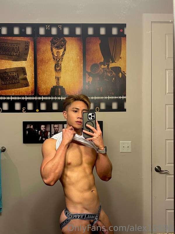 😘