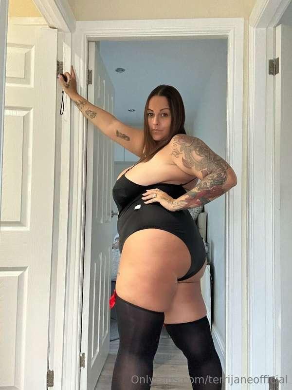 terrijaneofficial image #1