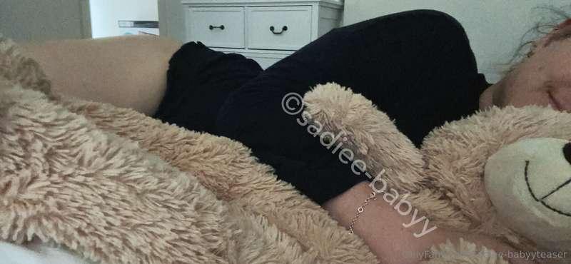 Want to unlock daily NSFW content? Over 3700 pics+vids for $..
