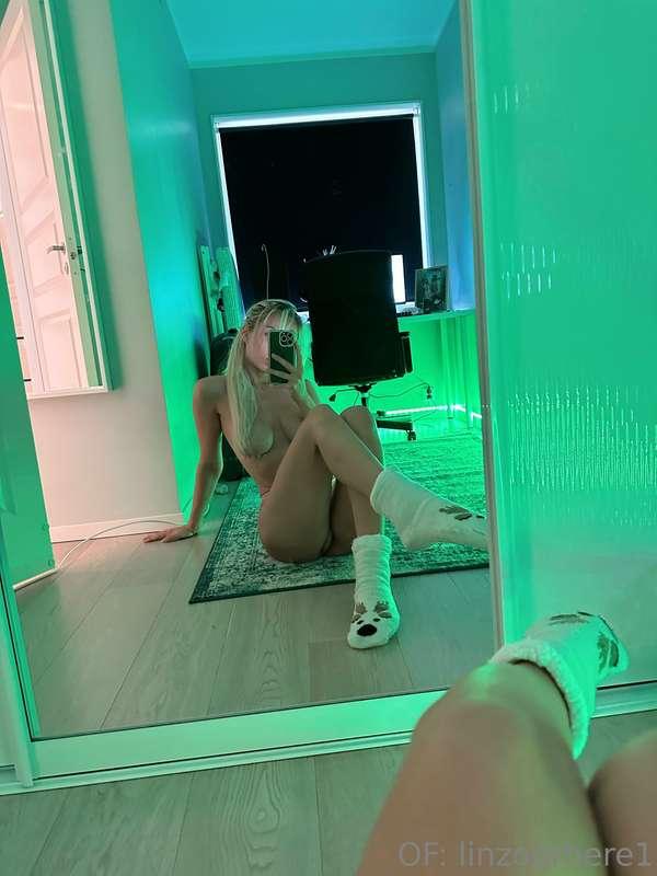 Little girl has been naughty...what will daddy do🤤