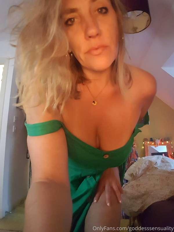 goddesssensuality image #0