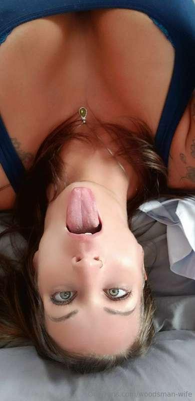 My wife wants you to cum on her face!