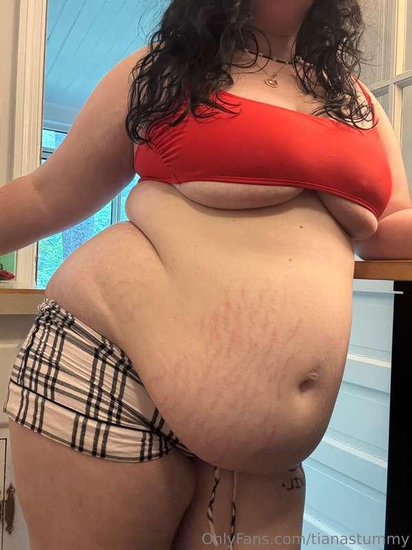 tianastummy image #1
