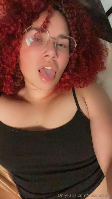 Do you prefer glasses on?  Or off?  (Bonus titties)