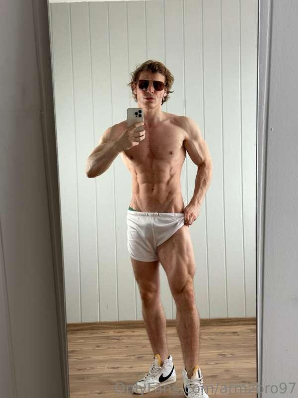 armzbro97 image #1