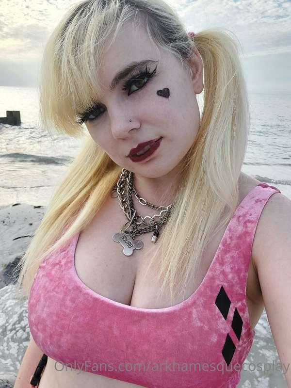 Beach day 🏖

Haven't posted these to Instagram yet but do yo..