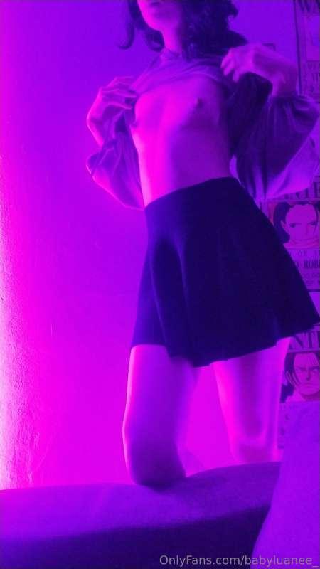 les gustan las luces de neón? n.n
