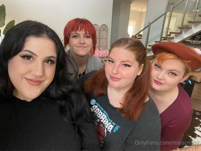 I’m shooting with babes @charlietano @sookysins and @maddicm..