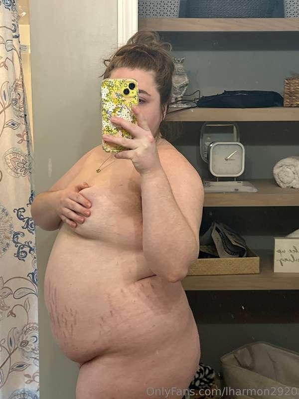 Not shown is my fupa that seems to poke out in leggings and ..
