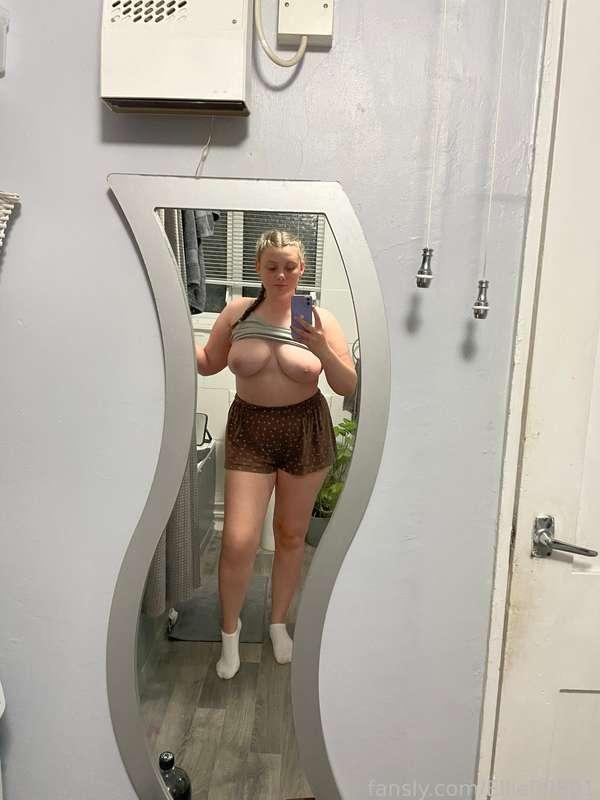 ellie59801 image #8