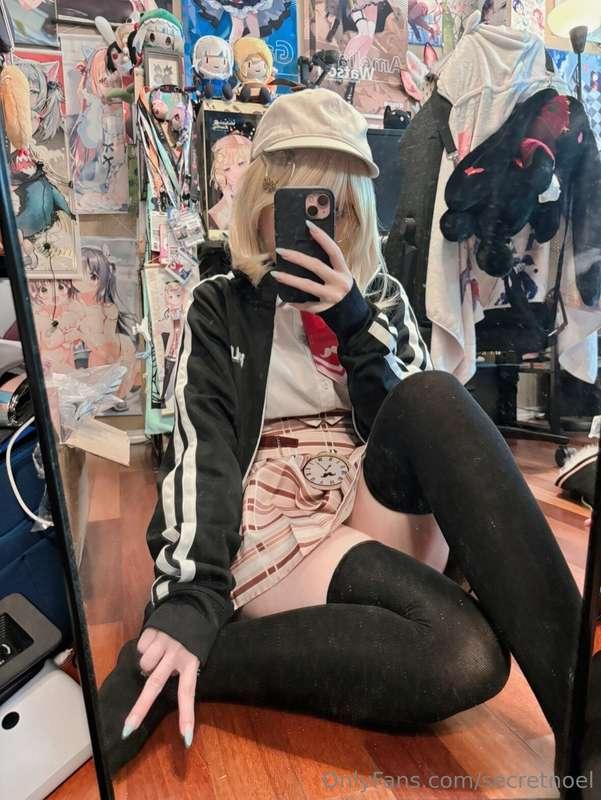 I took a few Ame photos before I left on my trip 🥹I will mis..