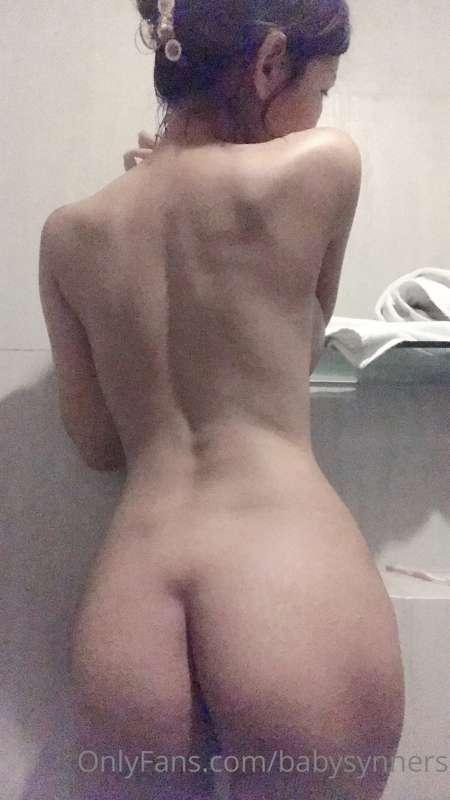 เหนื่อยง่า ขอเย็ดหน่อย😁