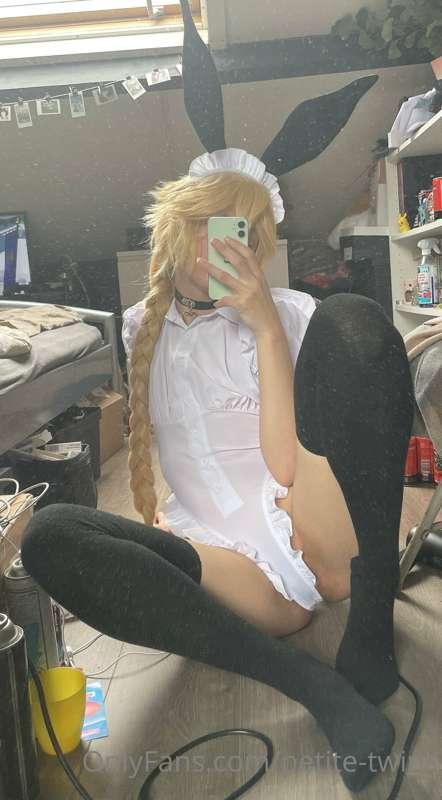 petite-twink image #0