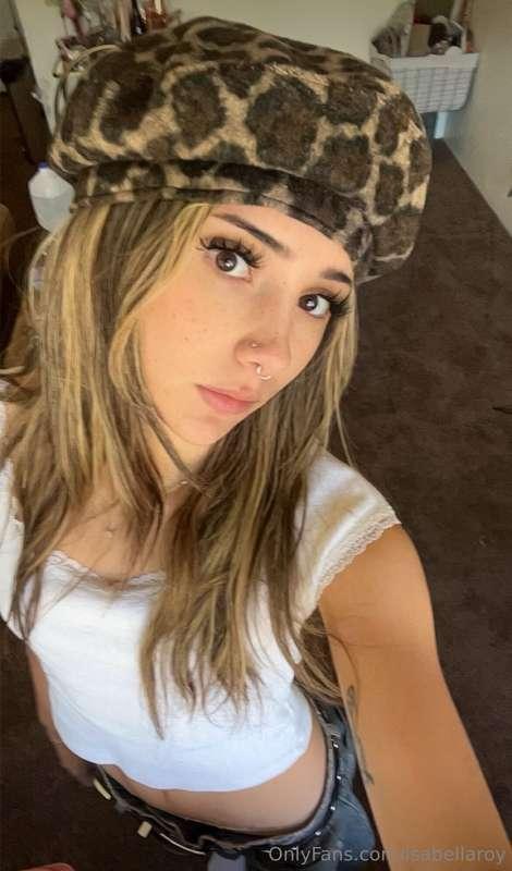 Do you wanna fuck me?🤭